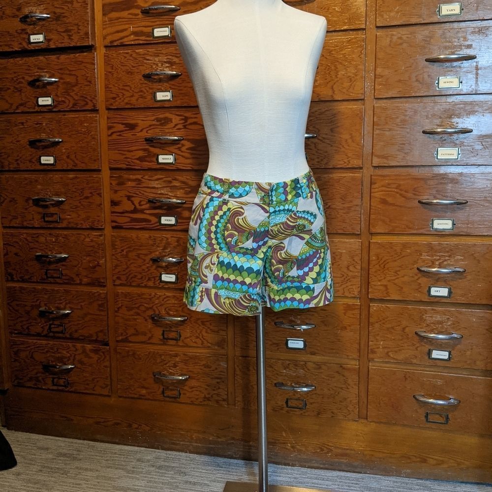 Mossimo sweeeeet art deco style print shorts